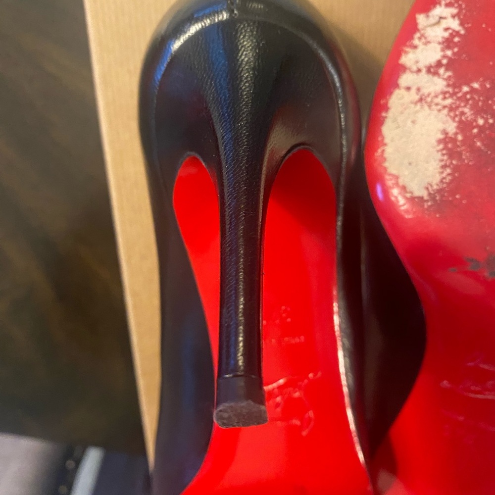 Christian Louboutin 85MM pumps black, red bottom. Size 37.5 - Picture 5 of 11